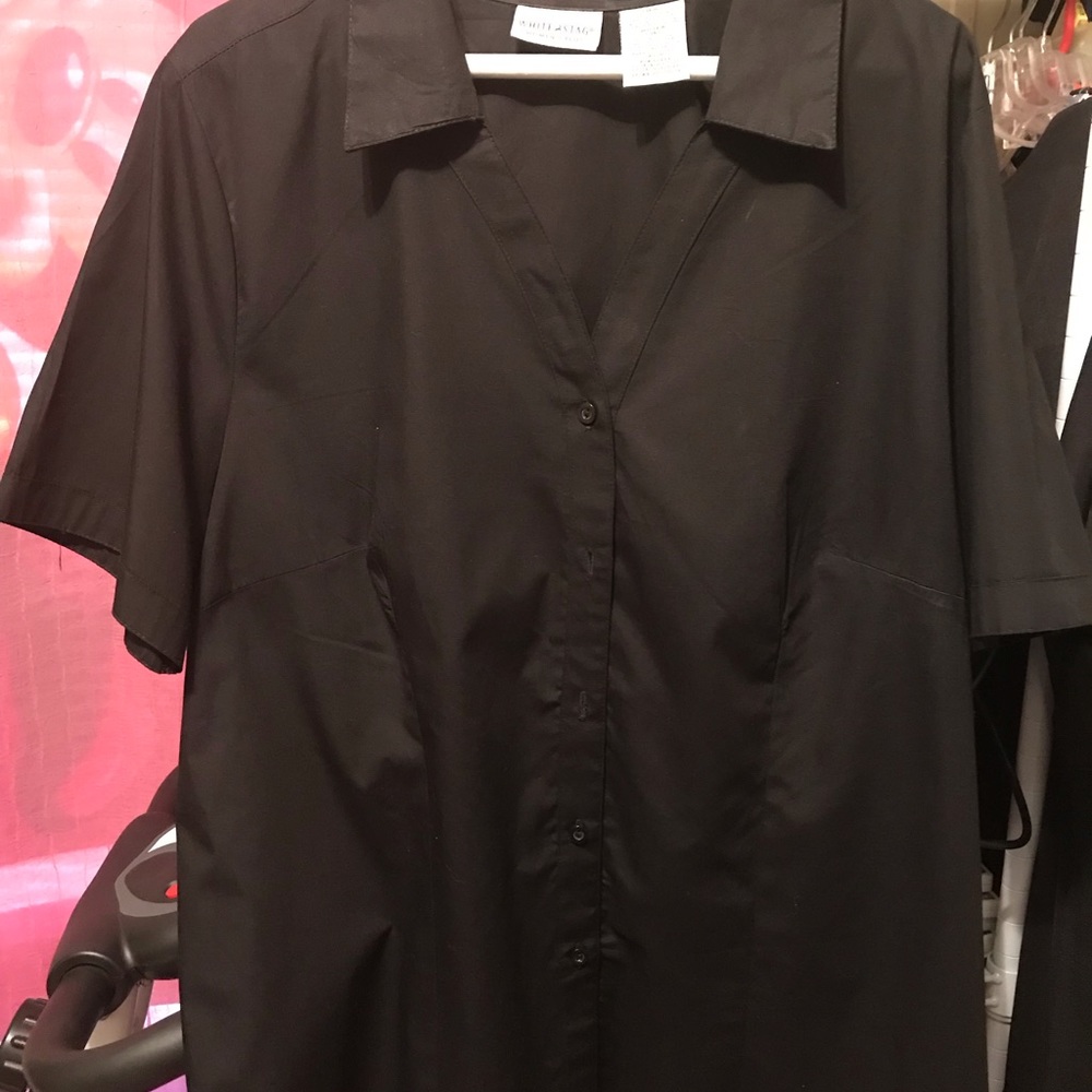 Women’s White Stag black blouse size 16W